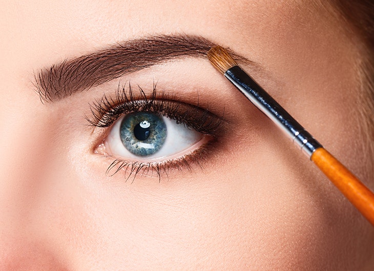 Quatro passos para cuidar das suas sobrancelhas