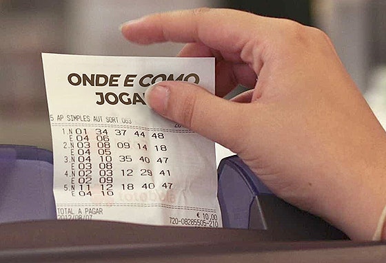 jogue-no-euromilhões-totoloto-placard-no-nosso-centro