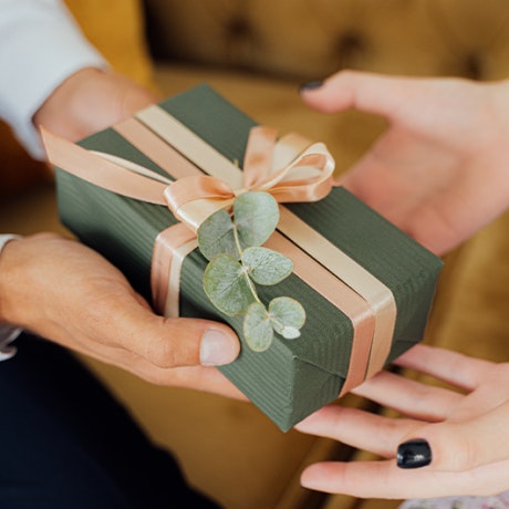 Presente amigo secreto: 10 ideias do que oferecer