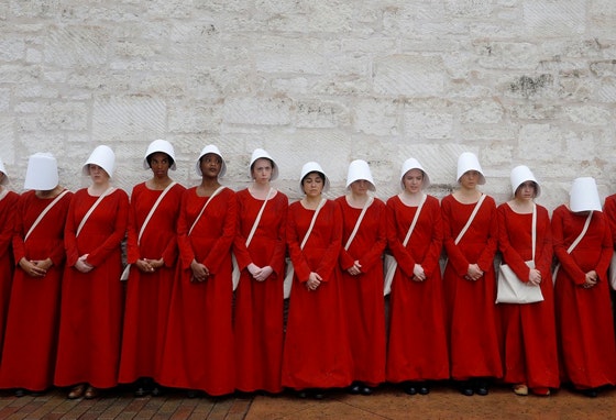 Vários SC-Séries-e-livros-de-Margaret-Atwood-Site + FB-1