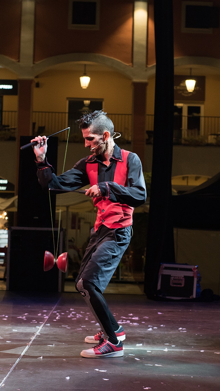 Manolo Carambolas sorprende en el Festival de Verano
