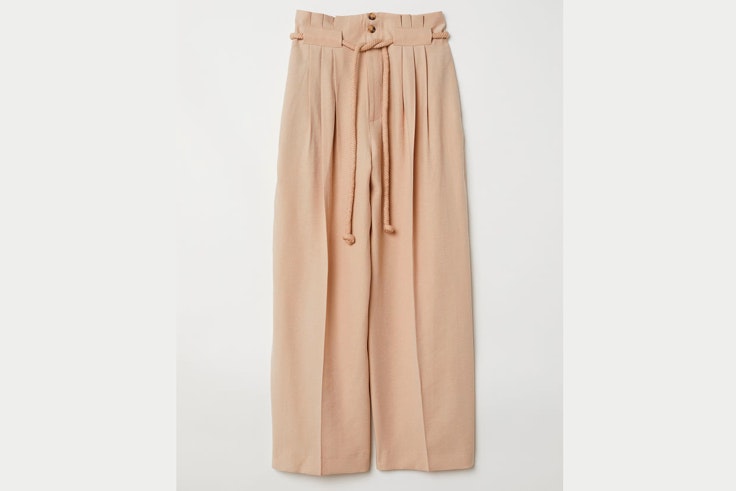 pantalon-beige-cinturon-cuerda-hm