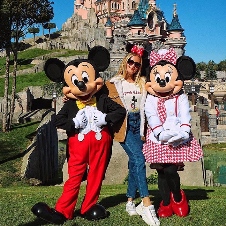 valentina-ferragni-mickey-minnie-mouse-stradivarius