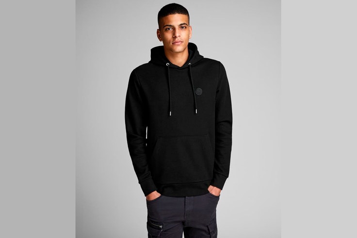 sudadera-negra-con-capucha-jack-and-jones