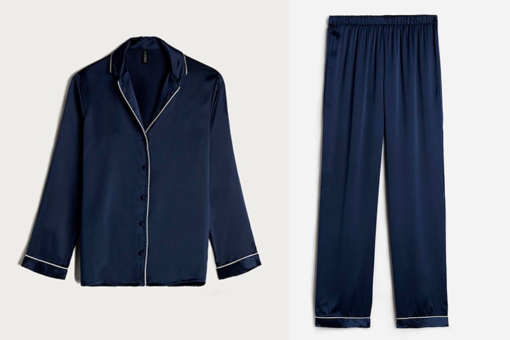 Pijama de raso en azul marino de Intimissimi