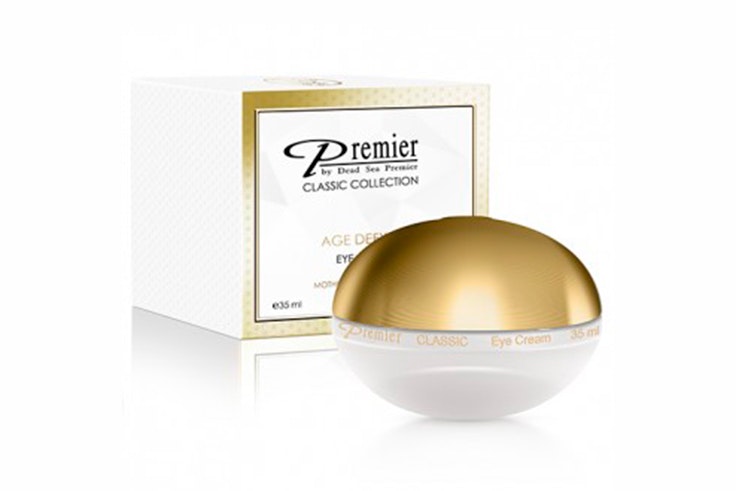 rutina de belleza de verano Contorno de ojos de Premier