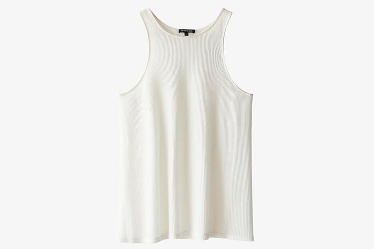 Top de punto en color blanco con tirantes de Massimo Dutti