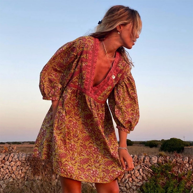 carlota weber vestido de flores de pull and bear