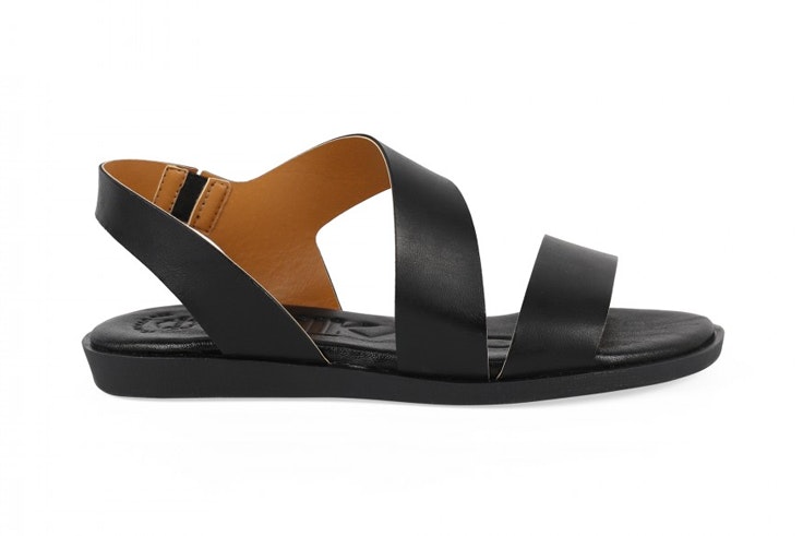 Sandalias negras de Chika10