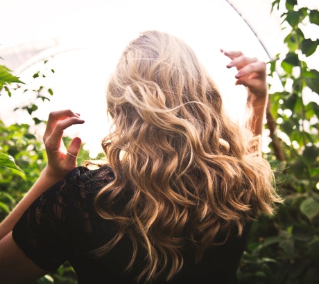 Ondas surferas: El peinado del verano. ¡Descubre cómo hacerlas!