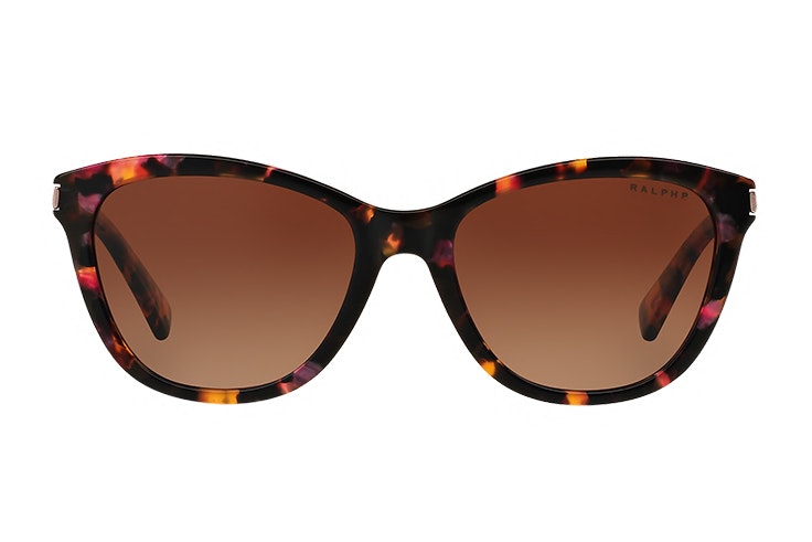 Gafas de sol cat eye de Ralph Lauren. Disponibles en Sunglass Hut