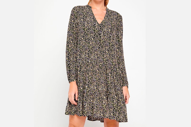 Vestido corto con estampado de flores de Cortefiel