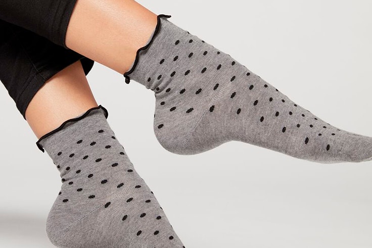 Calcetines de lunares novedades de calzedonia