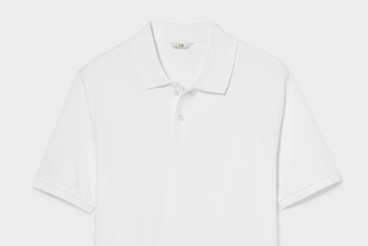 Polo blanco de C&A tendencias para ellos