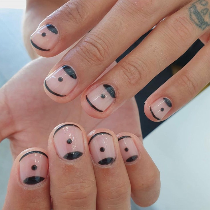 Tendencias primavera de uñas nail art llamas