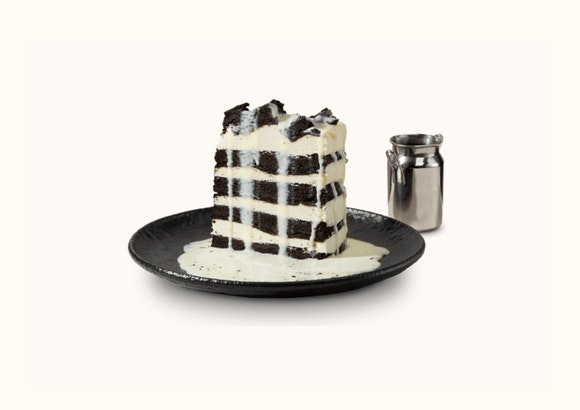 BLACK & WHITE CAKE CAKE