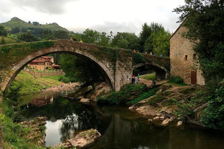 Liérganes, Cantabria, turismo, puente, río