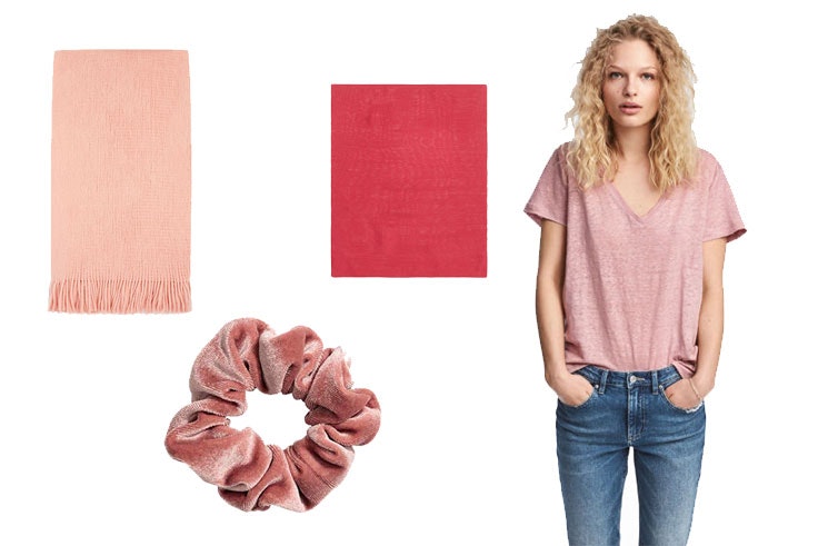 Fular de Primark (6,00 euros) / Coletero de terciopelo de H&M (3,99 euros) / Pañuelo rosa de Massimo Dutti (29,99 euros) / Camiseta rosa de H&M (14,99 euros).