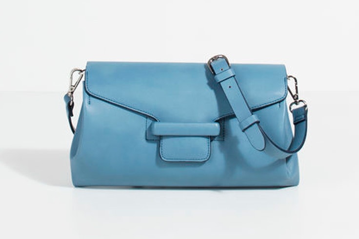 bolso-mini-azul-parfois