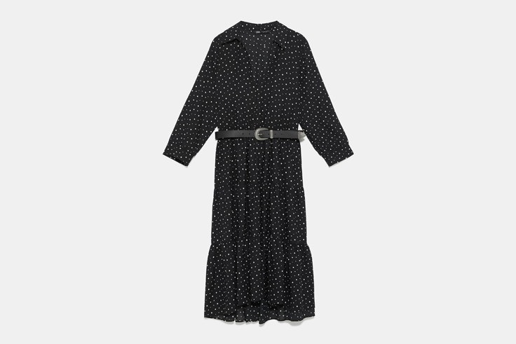 vestido-largo-negro-estampado-lunares-zara