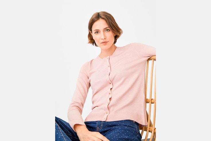 chaqueta-punto-rosa-cortefiel