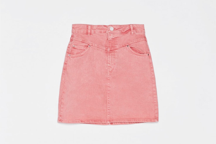 mini-falda-rosa-vaquera-bershka