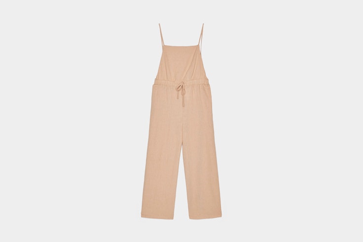 peto en tejido fluido de Bershka