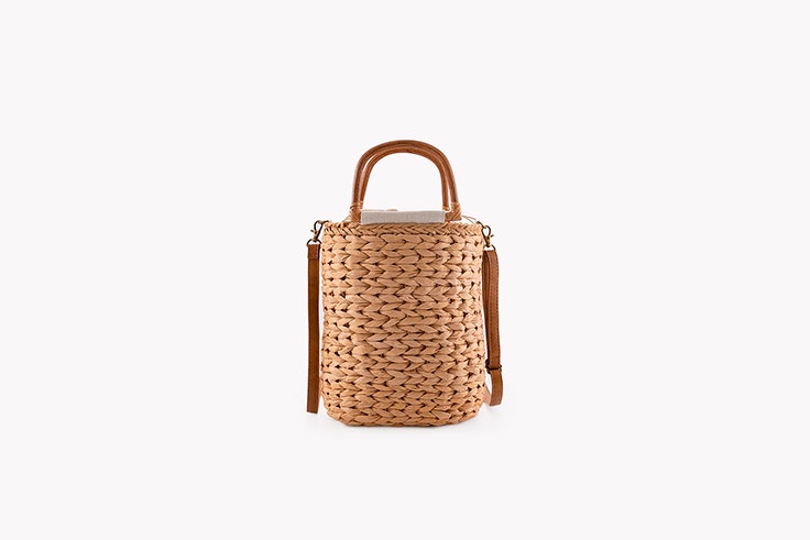 bolso rafia paco martinez el estilo de Jeanne Damas