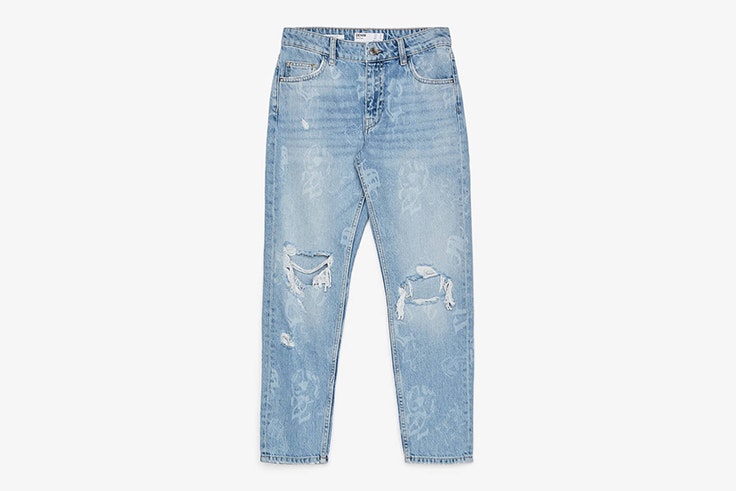 pantalon-largo-vaquero-azul-bershka