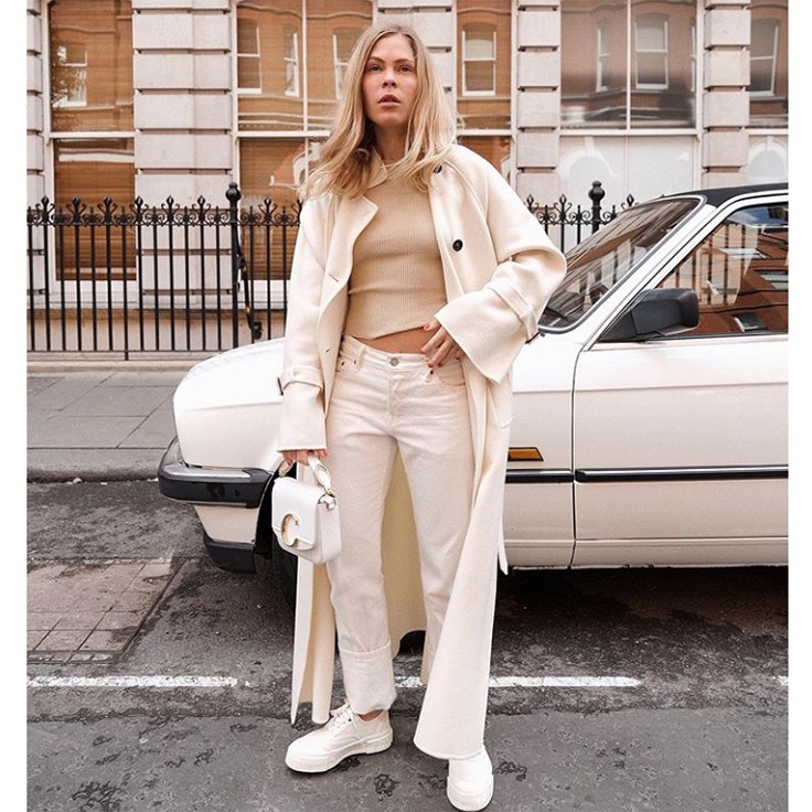 jessie bush wethepeoplestyle estilo instagram zapatillas blancas ugly shoes