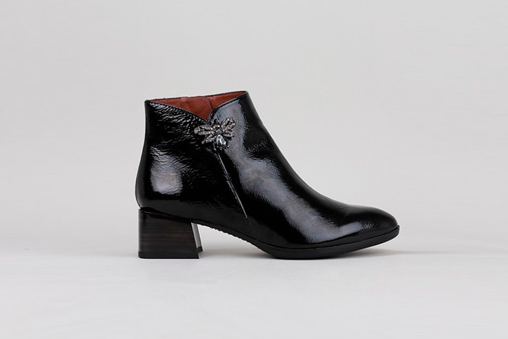 Botines negros con ligero tacón de Krack
