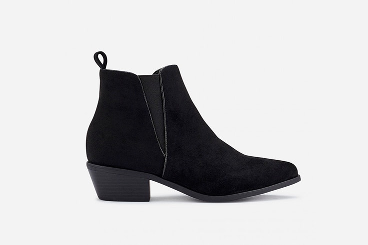 Botines de ante negros con tacón bajo de Marypaz
