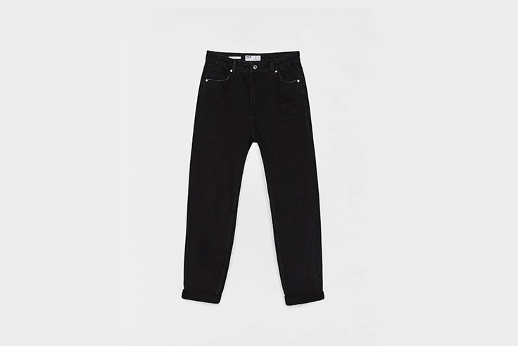 jeans mom fit negros de bershka Pernille Teisbaek