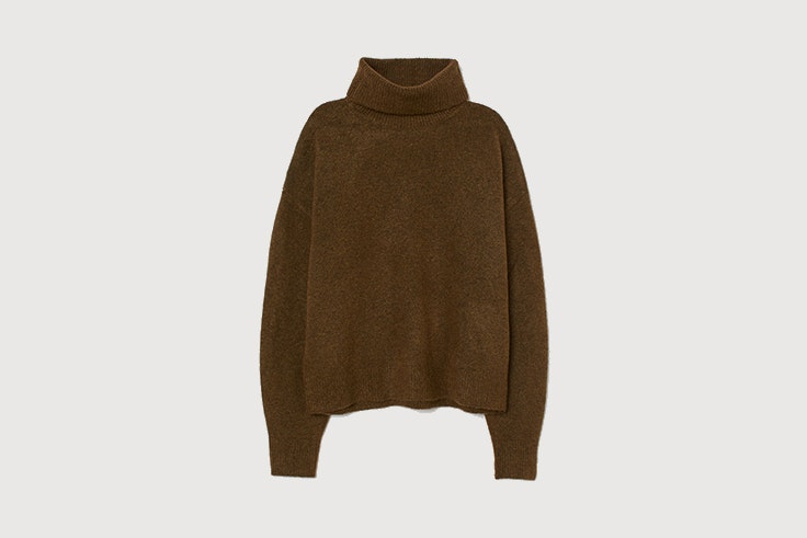 jersey de punto verde caqui de cuello alto de H&M Pernille Teisbaek