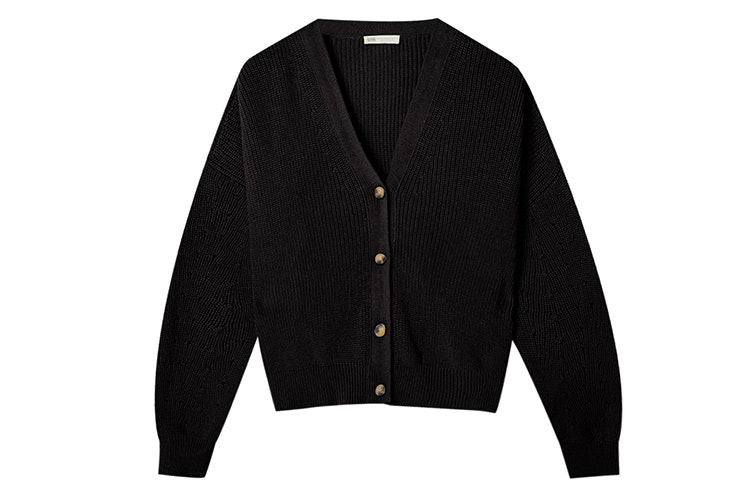 Chaqueta de punto en color negro de Stradivarius