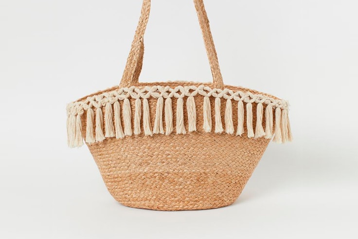 Capazo de rafia de H&M