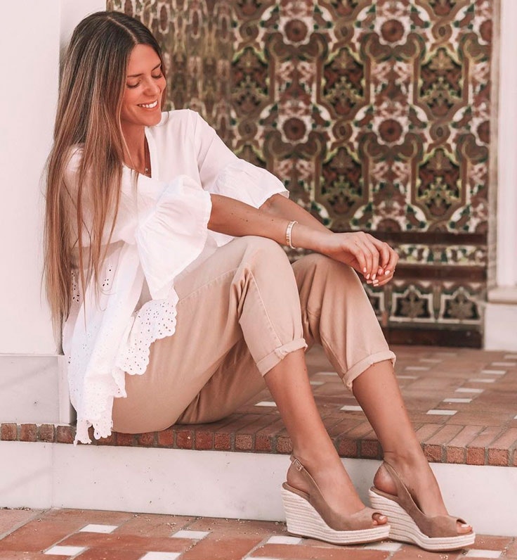 Natalia coll con cuñas de rafia