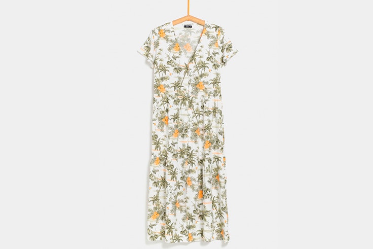 Vestido midi camisero con estampado tropical de Rocío Osorno para Carrefour