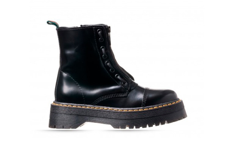 Botines negros con plataforma de Alpe. Disponibles en RKS