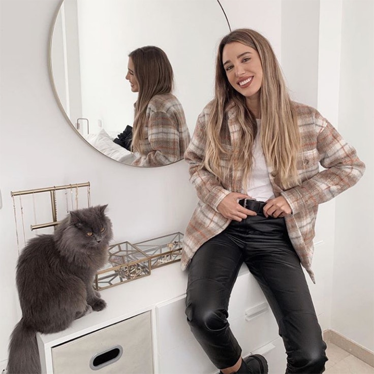 teresa bass looks de otoño estilo sobrecamisa