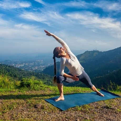 Yoga: Beneficios, Curiosidades y 5 Influencers Inspiradores