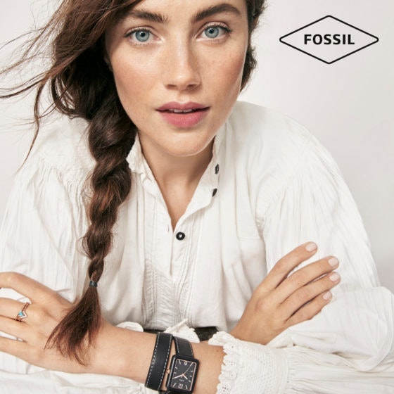 fsl_su17_ls_woman1_sma_1080x1080px