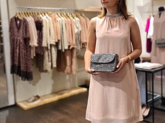 Kleid von Maison im Alexa Berlin